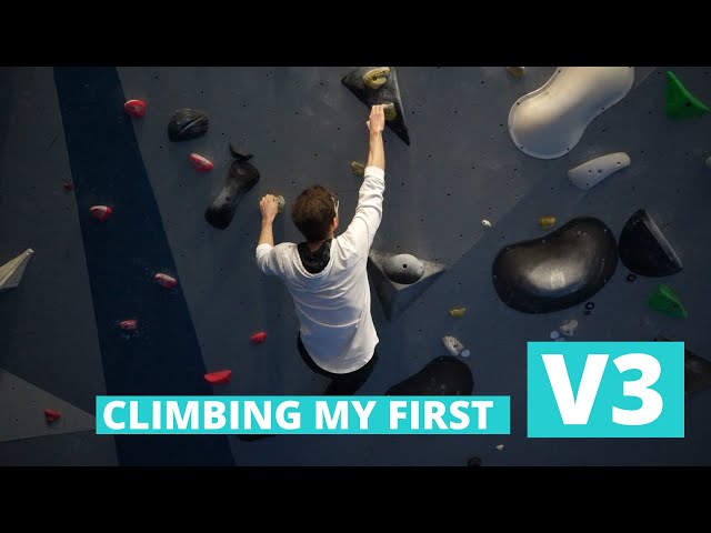 Climbing my First V3 | Bouldering