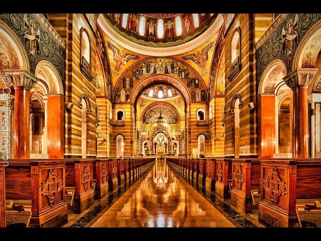 Basilica of Saint Louis VR