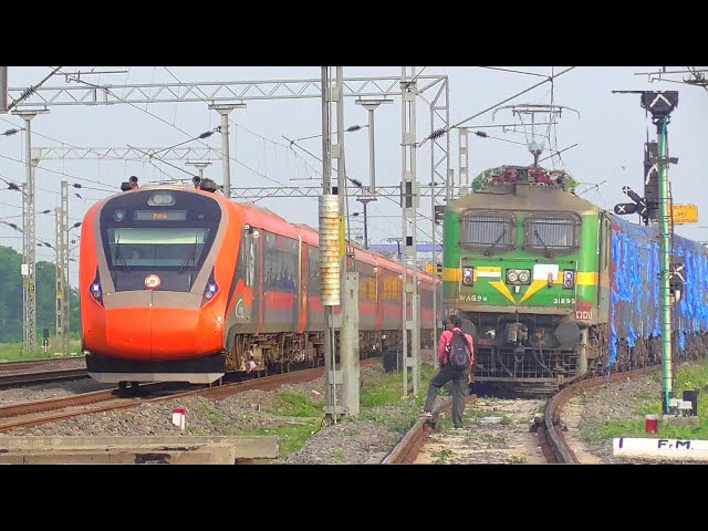 🚀Are Trains or Rockets? 130 Kmph Storming Trains 🇮🇳Indian Railways: Largest Railway in World