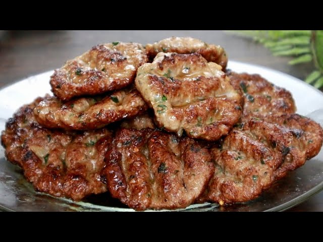 Kofta kebab has never been so EASY and so DELICIOUS 😋 EXTRA! Three Sauce Recipes!