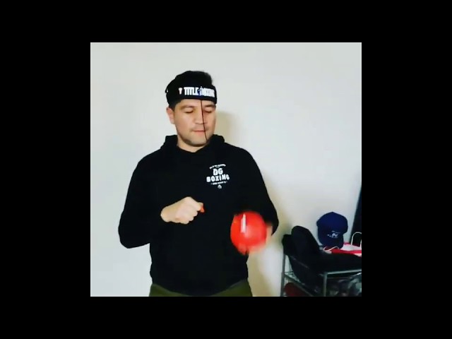 El Gomez y La Reflex Ball de TITLE Boxing