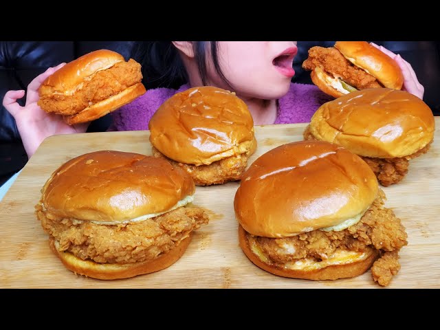 FIRST TIME TRYING THE NEW POPEYES FRIED CHICKEN SANDWICH MUKBANG ASMR (No Talking) EATING SOUNDS