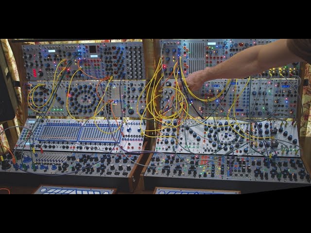 Buchla White-Hot Blues (VR)