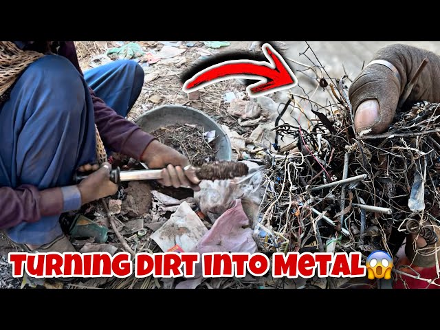 Hidden Metal in the Soil – Watch Us Extract Iron from the Ground! Amazing Process