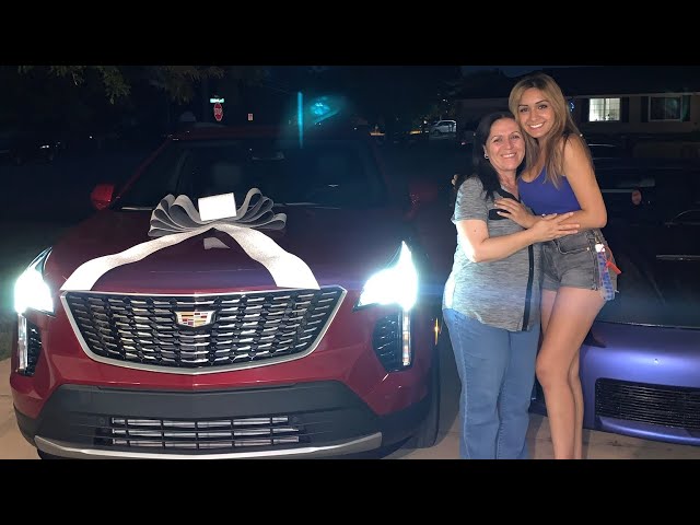 Reviewing the Car I SURPRISED My MOM With!! (Car of the Week)