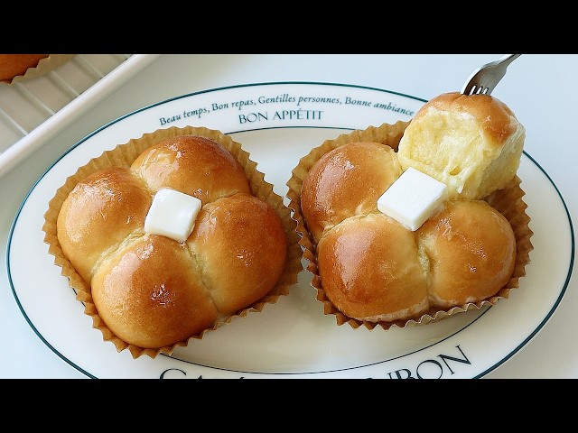 Amazingly Soft and Moist! Condensed Milk Bread Recipe (without a Machine)