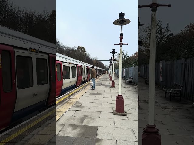 London tube #travel #londontrain #london #londonlife