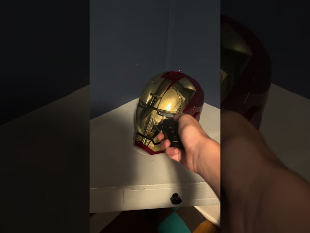 What do the Buttons do on the clicker (Iron Man Mark 5 helmet)