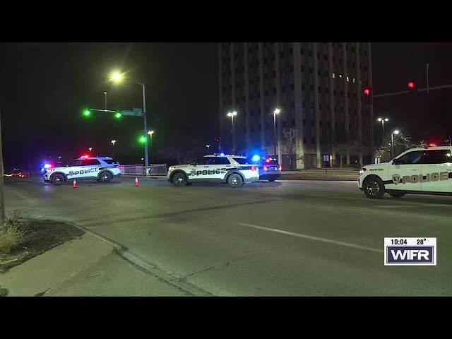 Rockford police investigate crash involving pedestrian on E. State Street