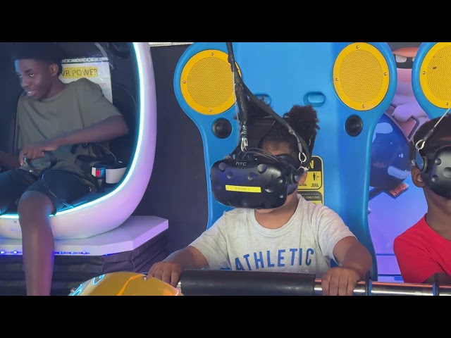 KIDS VR CHALLENGE//FUN