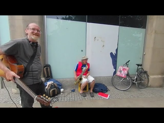 VR180° Sax and Guitar buskers, Surrey steet, Sheffield.