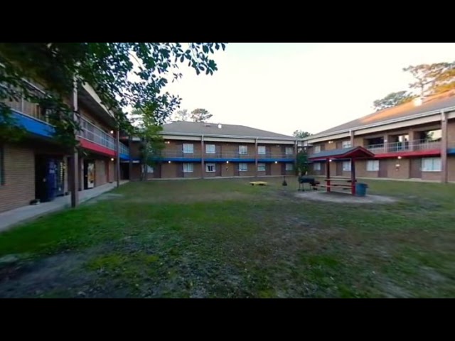 Old LSB barracks - Quad 2 (vr180)