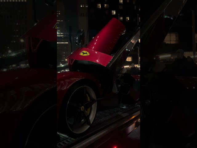 Night red #ferrari #f80 #ferrarif80 #paris credit https://vt.tiktok.com/ZS6gbmjHY/