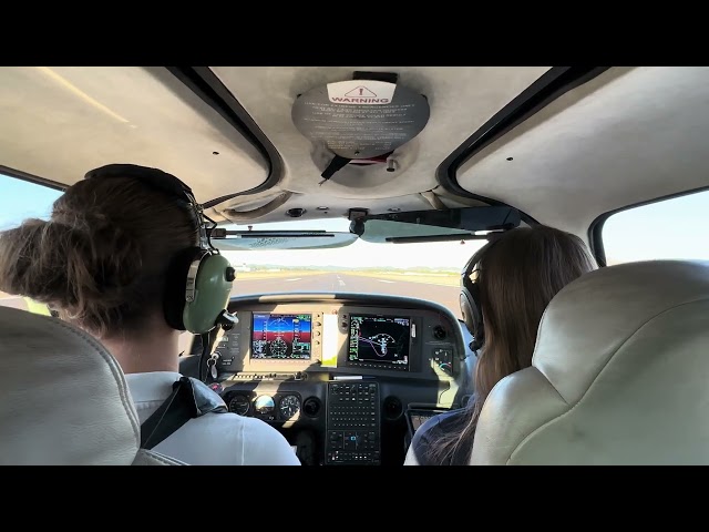 Landing in a Cirrus SR20 at Prescott Regional Airport