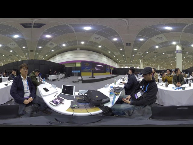 Ultimate Immersion: filming underwater 360 presentation at VR Expo Korea