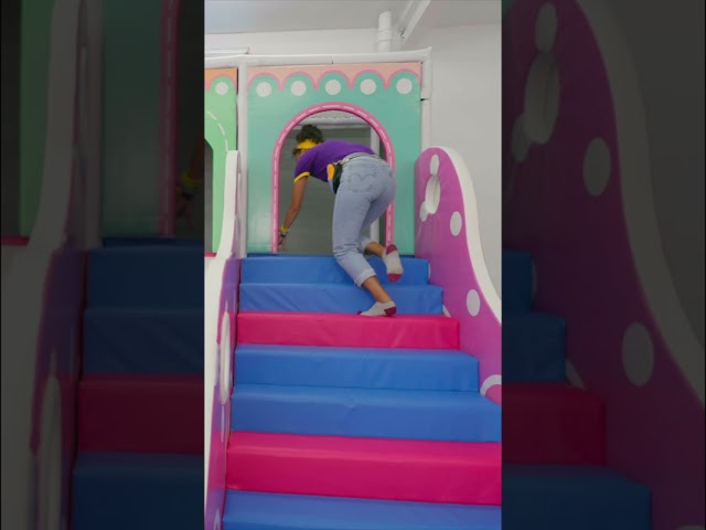 Meekah Goes Down The SLIDE 🛝 Meekah Kids Videos #blippi #meekah #play #shorts