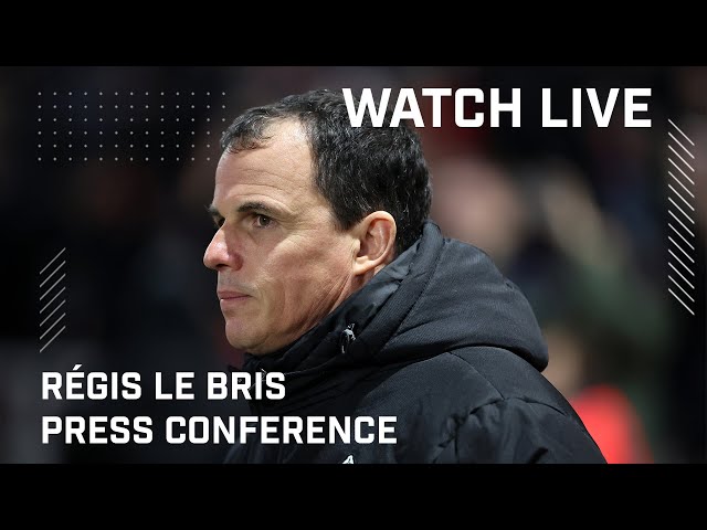 Watch Live | Le Bris previews Leeds United | Press conference