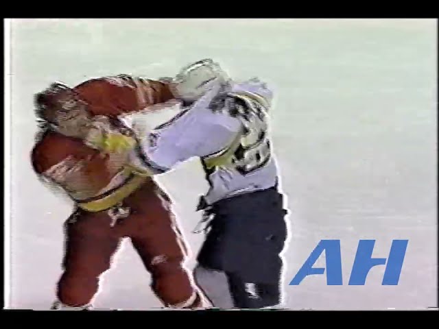 IHL Feb. 19, 1993 Mark Major,CLE v Kerry Clark,SL Cleveland Lumberjacks Salt Lake Golden Eagles