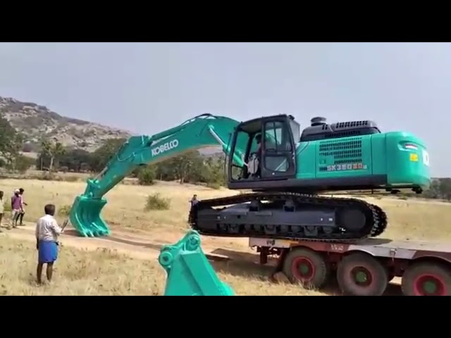 FOOL OPERATOR DAMAGE NEW EXCAVATOR AT UNLOADING "KOBELCO SK380 XD LC"