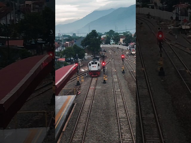 Semangat! #videokeretaapi #keretaapi #railfans