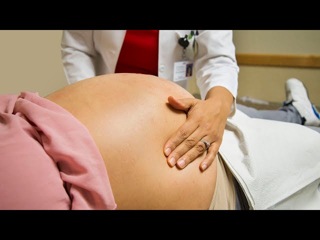 Pregnant women who contract COVID-19 late in pregnancy may face severe pneumonia