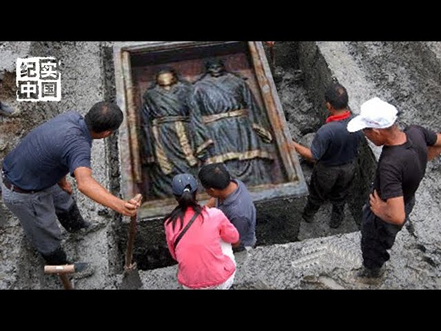 When Wu Zetian's tomb opens the coffin, the experts dare not believe it