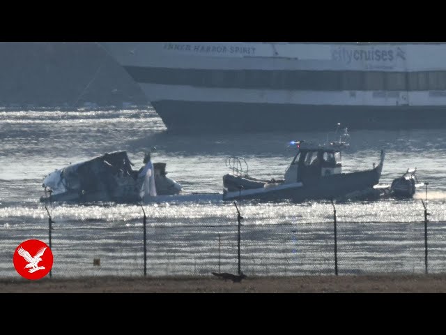 Live: Search for victims in DC plane crash continues in Potomac River