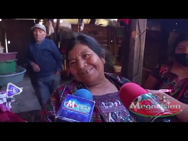 Señora pide ayuda para el traslado de su bebe,