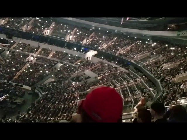 Crowd Singing Toto's Africa (Weezer Version) at Panic At The Disco Concert