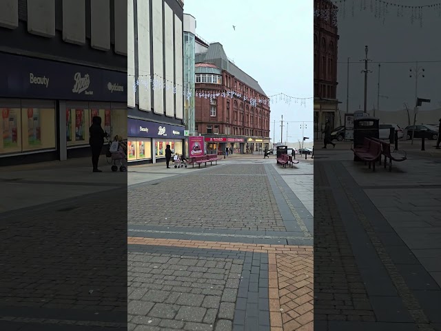 A Small Walk Through Blackpool Town Centre #shorts