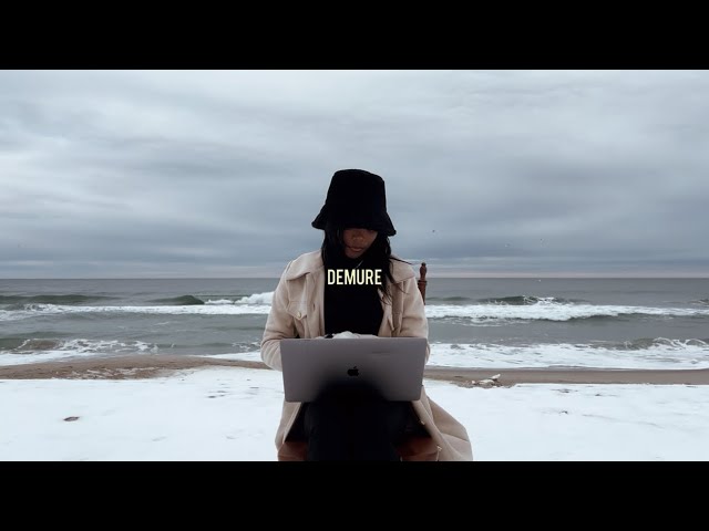 "Right There" - Demure | A Trap Soul Music Visual