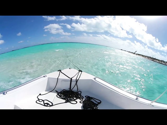 Atlantic ocean by boat, Bahamas, VR 360 video