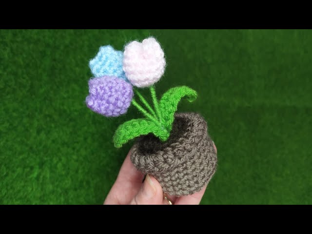 Tulipani nel vaso 🌷 Tutorial Uncinetto 💕 Mini vaso di Tulipani ad Uncinetto 💜