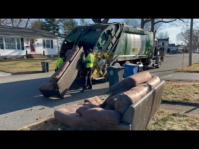 WM Splitbody Garbage Truck VS Bulk Collection