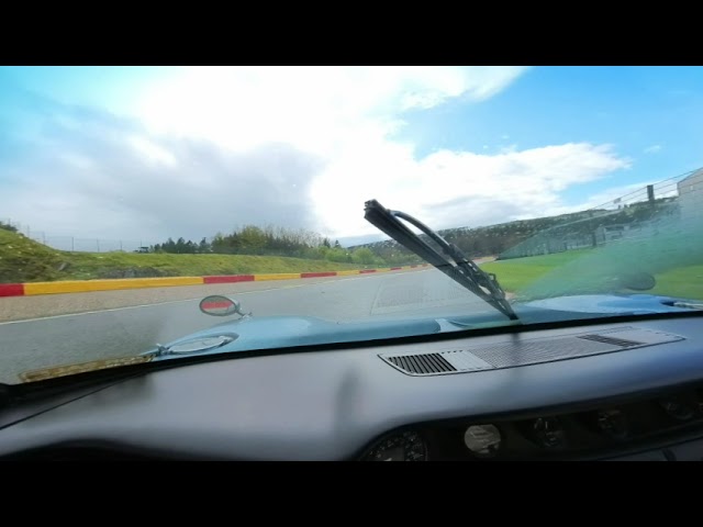 Spa Francorchamps en GT40 (+ 180° à la fin)