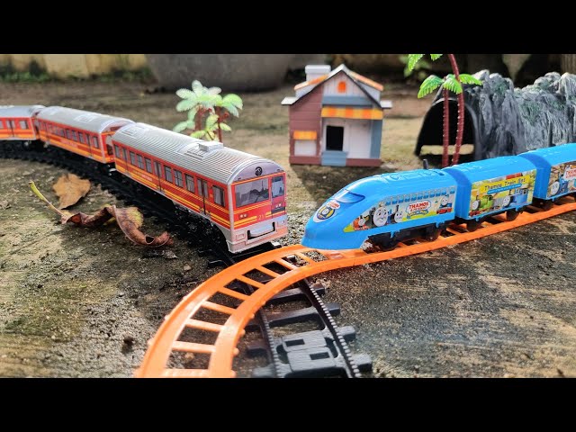 Merakit Mainan Kereta Api Thomas & Friends Take n Play, Kereta Api City Train Express