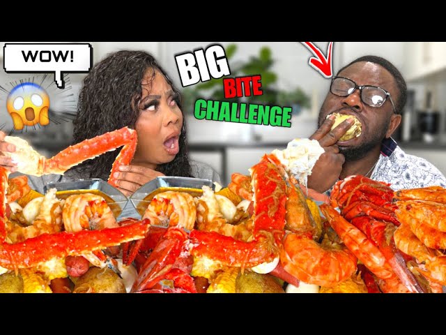 BIG BITE SEAFOOD BOIL MUKBANG CHALLENGE! 먹방 (LOBSTER TAIL, MEGA PRAWNS...) | The queens family