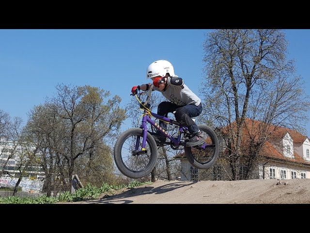 4 years old BMX boy Bobo - Stvanice pumptrack