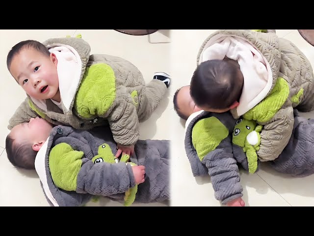 [Super Meng Twins] The elder brother was worried that his younger brother would catch cold when sle