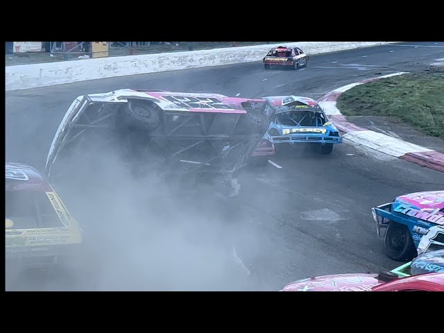 Saloon Stock Cars Irish Masters & Stephen Boyd Memorial Nutts Corner 7/4/24