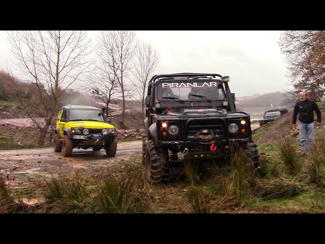 DEFENDER & DISCOVERY vs King DISCOVERY / Extreme OFF ROAD Challenge