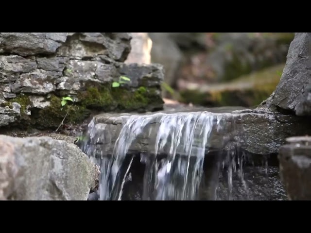 Sonido relajante del agua - caída del agua - duerma bien