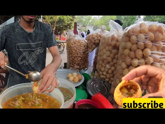 Eating Panipuri | Fuchka . Golgappa | Indian Street Food Kolkata - Bengali Street Food faisaldilg