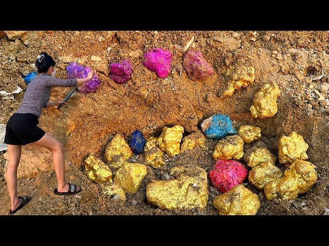 Girl Found Huge Gold Treasure & Agate Gemstone Under Stone / Amazing Found Treasure GOLD Under Stone