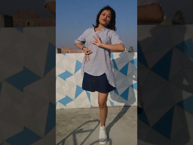 Uyii amma 💙🤍 #shorts #youtubeshorts #trending #dance