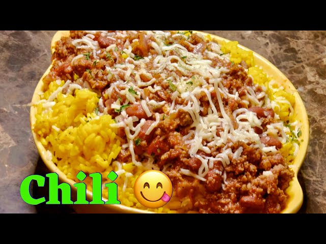 DELICIOUS Homemade Chili 😋 |  Cook With Me