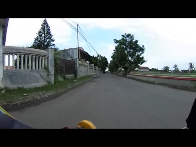 360 Video - Spending time on Becak