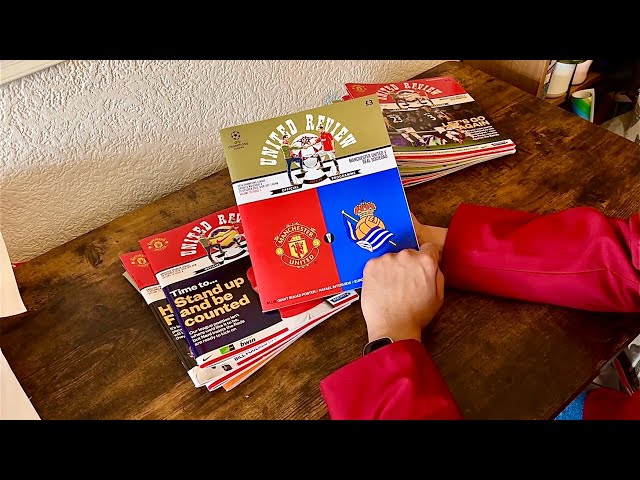 ASMR: Reviewing a Football Programme Collection (MUFC 13/14 season)