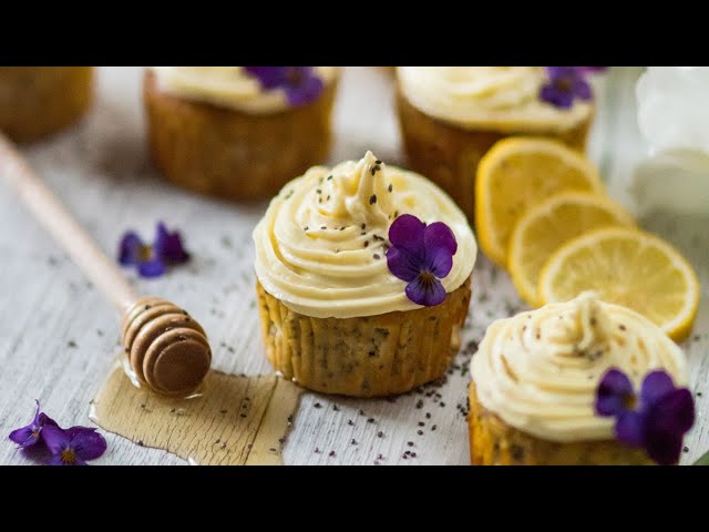 DELICIOUSLY FLUFFY Lemon Cheesecake Muffins | High Protein, Low Carb, High Fibre