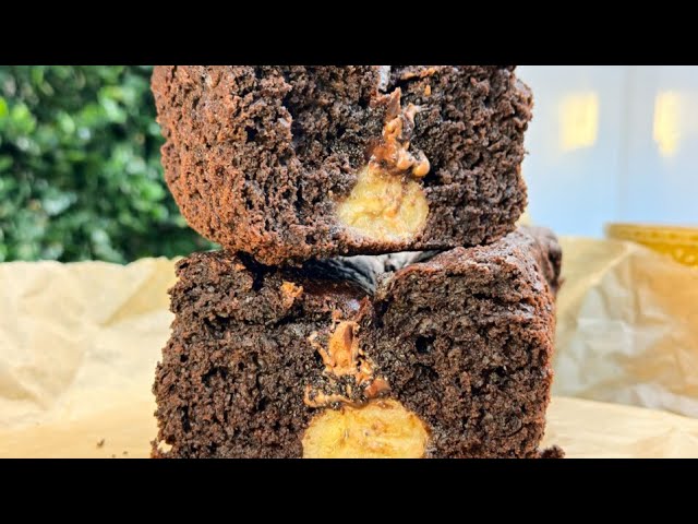 The best chocolate brownie you've ever tasted! Super quick recipe!